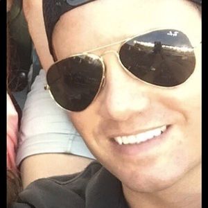 Meet your Posher, James